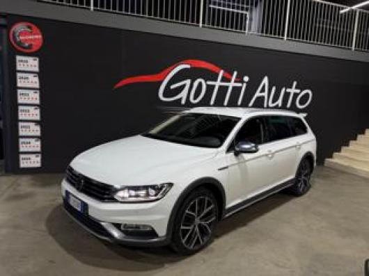usato VOLKSWAGEN Passat Alltrack