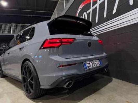 usato VOLKSWAGEN Golf