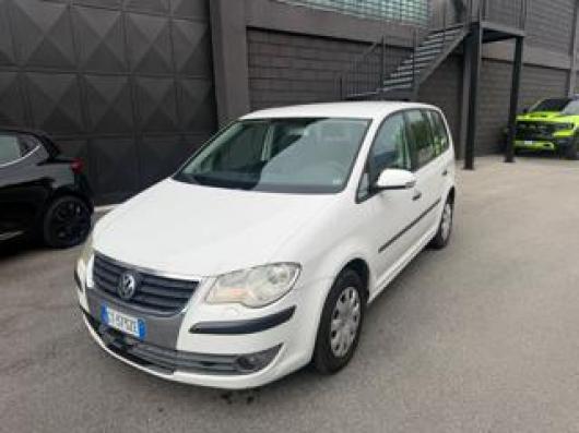 usato VOLKSWAGEN Touran