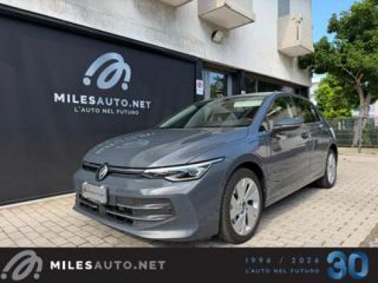 usato VOLKSWAGEN Golf