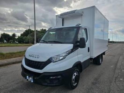 usato IVECO Daily