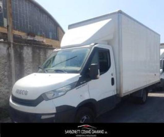usato IVECO Daily