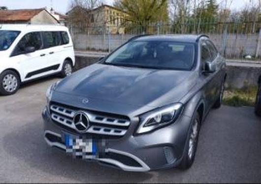 usato MERCEDES GLA 180