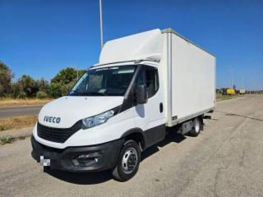 usato IVECO Daily