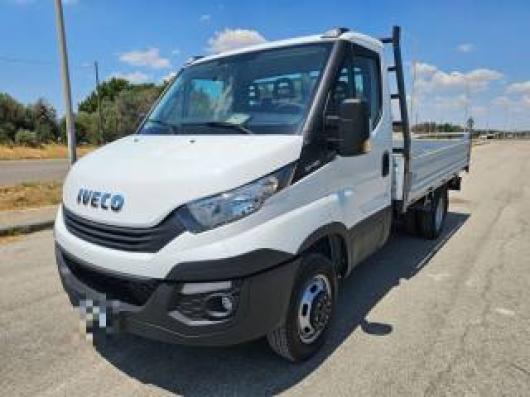 usato IVECO Daily