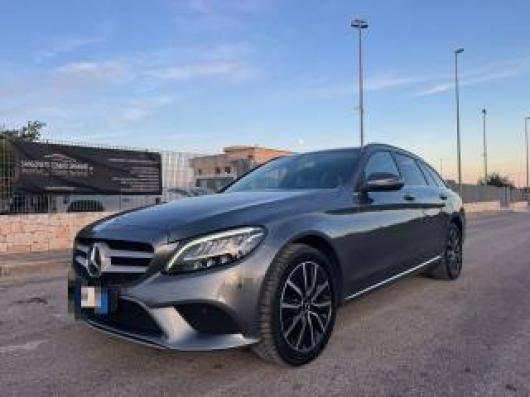 usato MERCEDES C 200