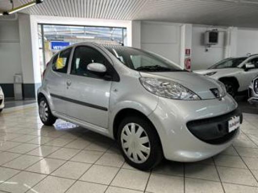 usato PEUGEOT 107