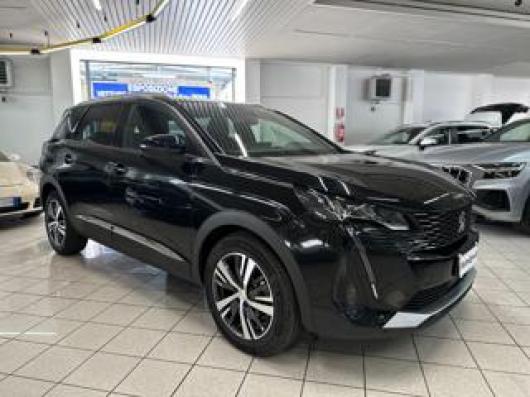 Km 0 PEUGEOT 5008
