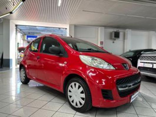 usato PEUGEOT 107