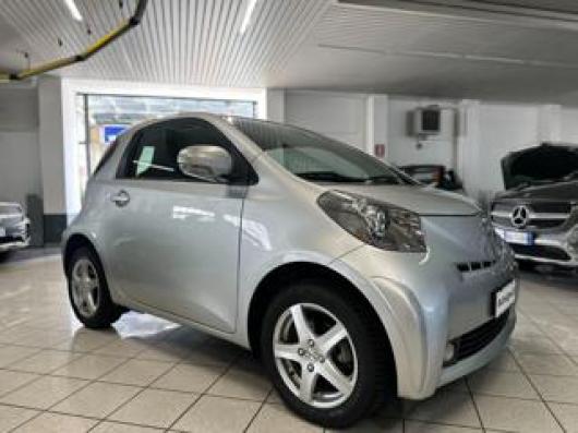 usato TOYOTA iQ