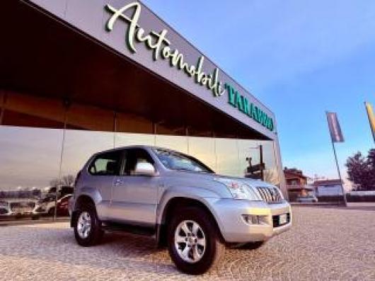 usato TOYOTA Land Cruiser