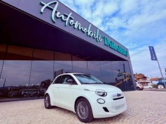 Km 0 FIAT 500