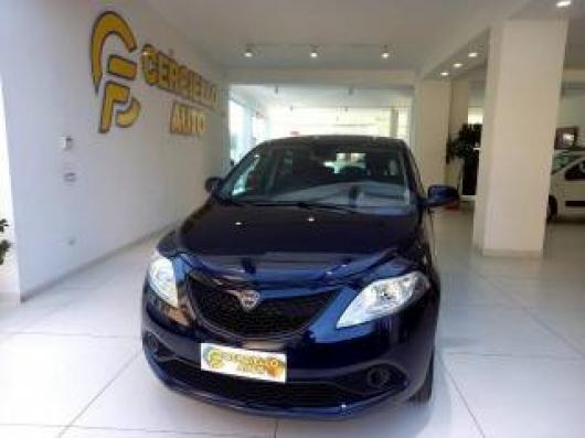 usato LANCIA Ypsilon