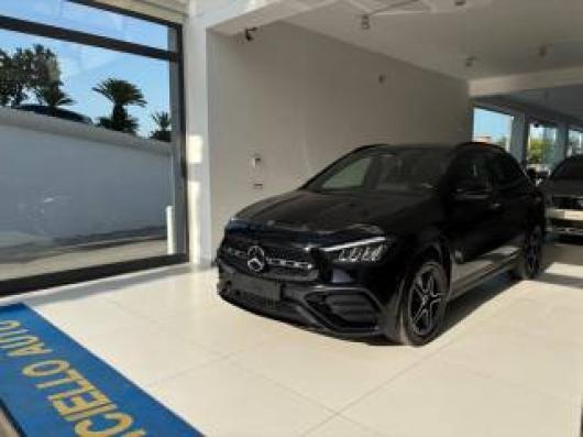 usato MERCEDES GLA 200
