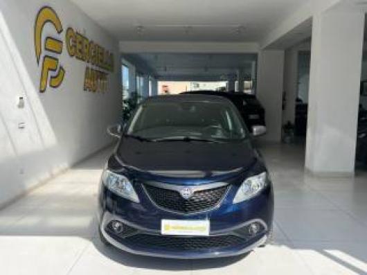 usato LANCIA Ypsilon