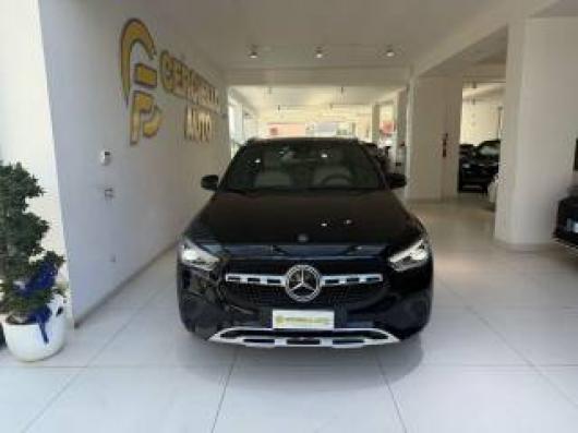 usato MERCEDES GLA 200