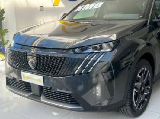 Km 0 PEUGEOT 3008