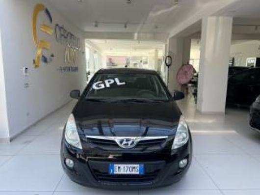 usato HYUNDAI i20