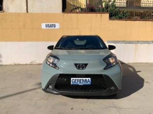 usato TOYOTA Aygo X