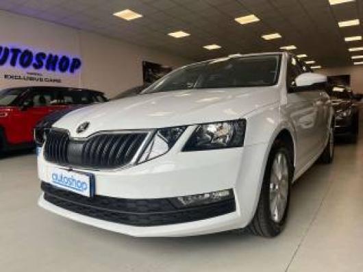 usato SKODA Octavia