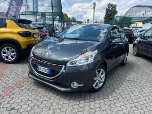 usato PEUGEOT 208