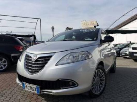 usato LANCIA Ypsilon