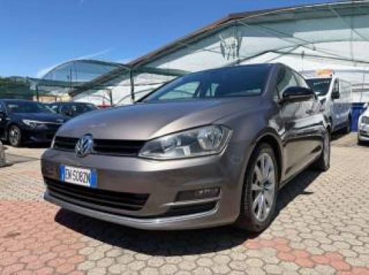 usato VOLKSWAGEN Golf