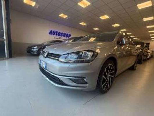 usato VOLKSWAGEN Golf
