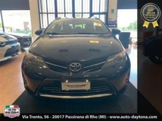 usato TOYOTA Auris Touring Sports