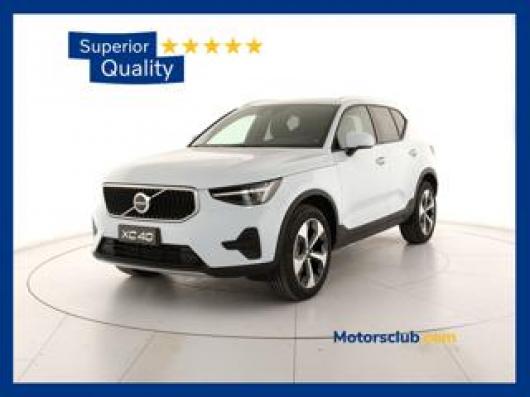 nuovo VOLVO XC40