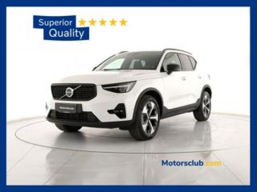 nuovo VOLVO XC40