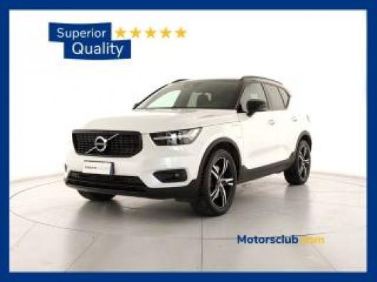 usato VOLVO XC40