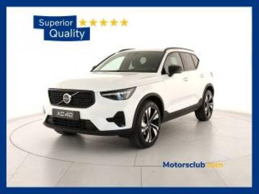 nuovo VOLVO XC40