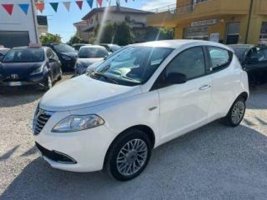 usato LANCIA Ypsilon