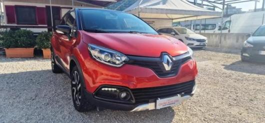 usato RENAULT Captur