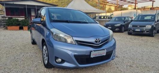 usato TOYOTA Yaris