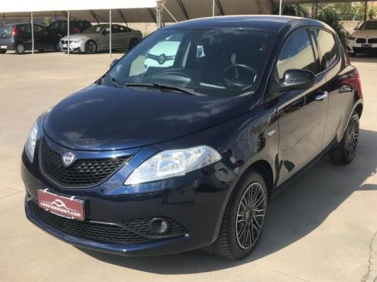 usato LANCIA Ypsilon