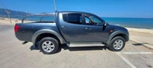 usato MITSUBISHI L200