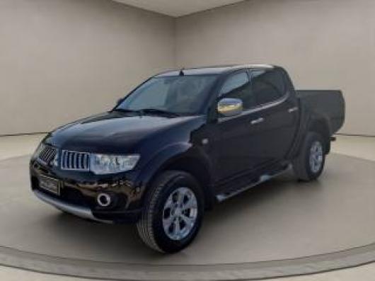 usato MITSUBISHI L200