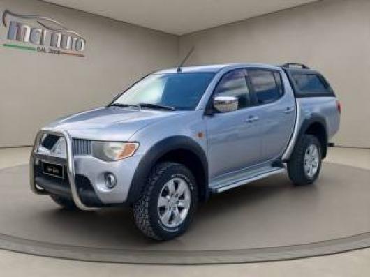 usato MITSUBISHI L200