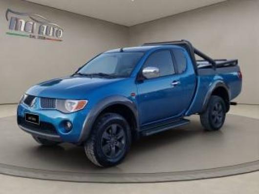usato MITSUBISHI L200