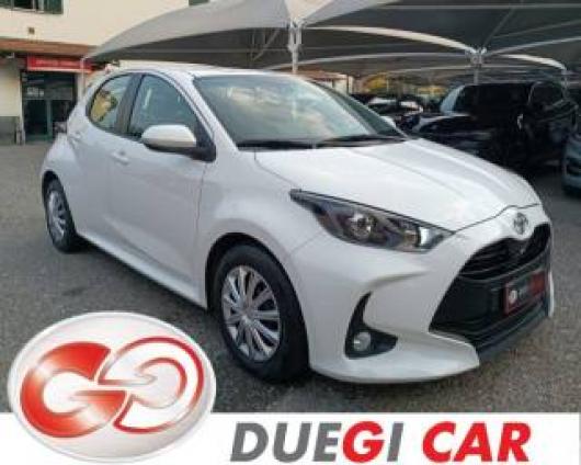 usato TOYOTA Yaris