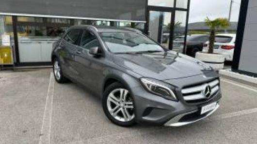 usato MERCEDES GLA 200
