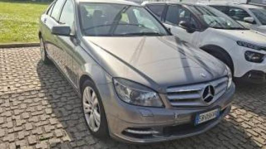 usato MERCEDES C 200