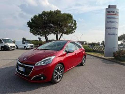 usato PEUGEOT 208