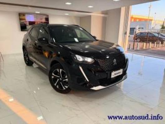 usato PEUGEOT 2008