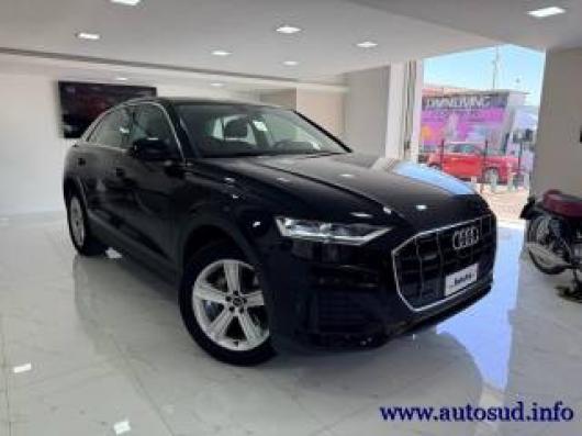 usato AUDI Q8