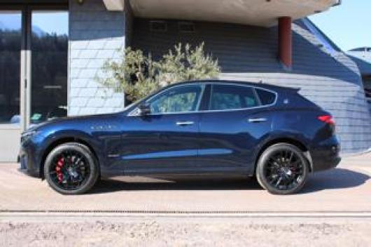 usato MASERATI Levante