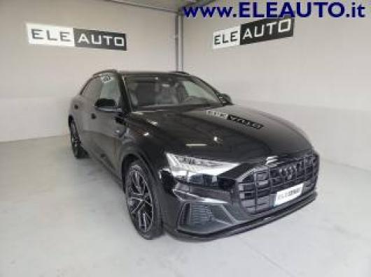 usato AUDI Q8
