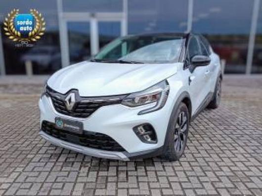 usato RENAULT Captur